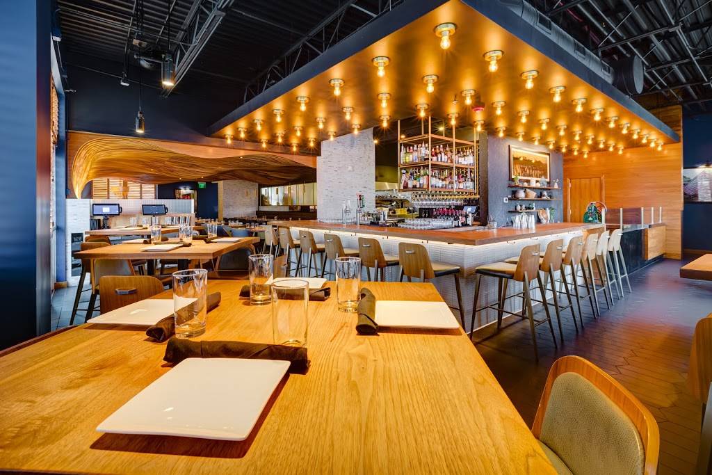 ChoLon Modern Asian - Stapleton | restaurant | 10195 E 29th Dr #140, Denver, CO 80238, USA | 7205506934 OR +1 720-550-6934