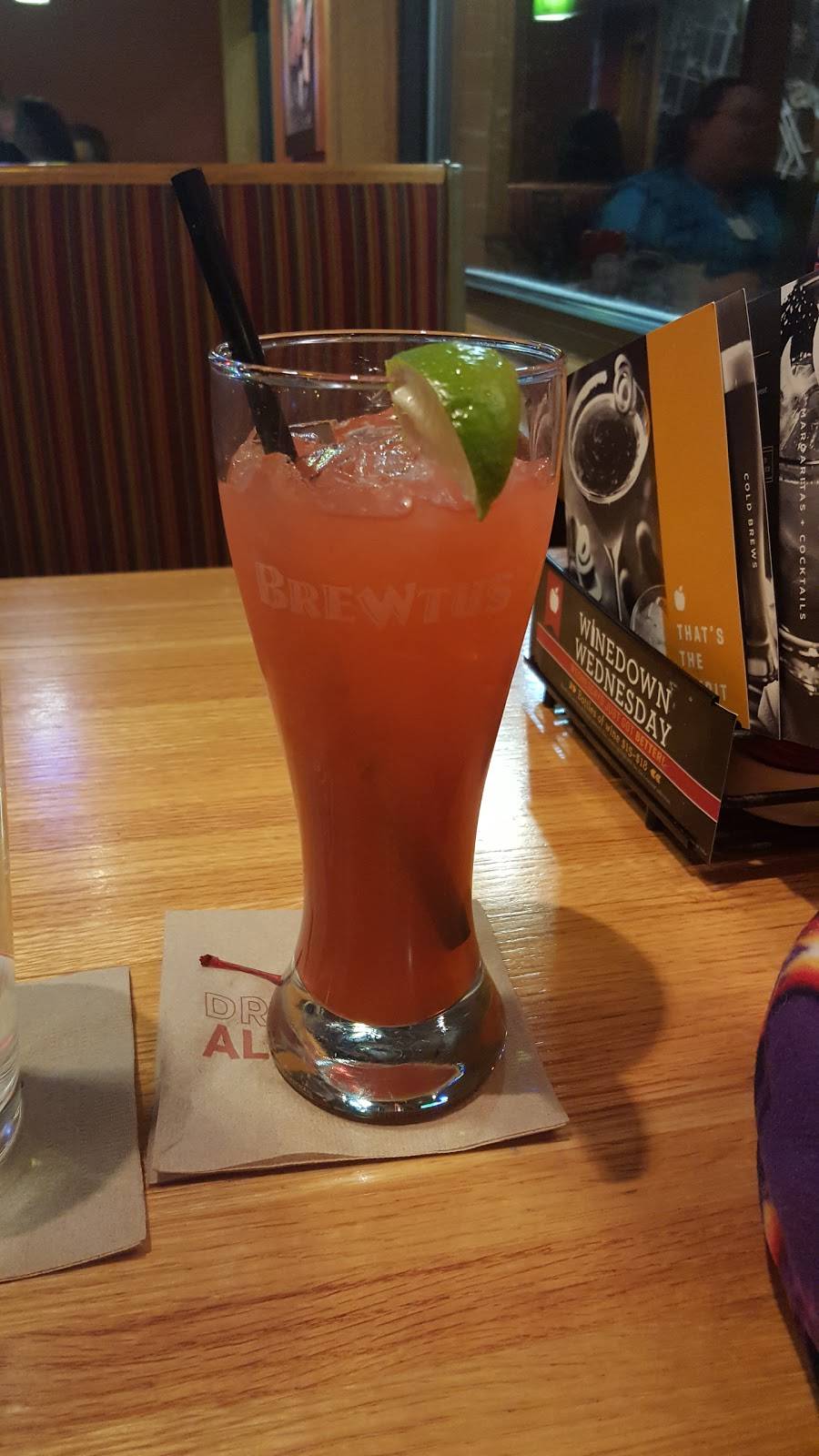 Applebees Grill + Bar | restaurant | 3605 Tower Ave, Superior, WI 54880, USA | 7153958460 OR +1 715-395-8460