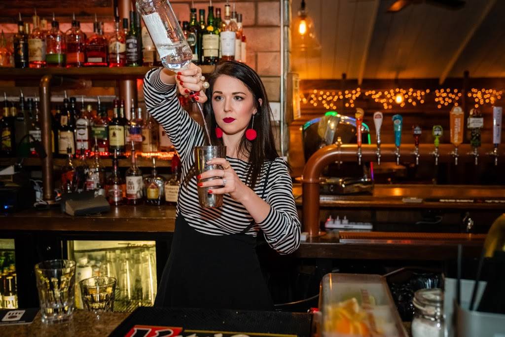 Residuals Tavern | restaurant | 11042 Ventura Blvd, Studio City, CA 91604, USA | 8187618301 OR +1 818-761-8301