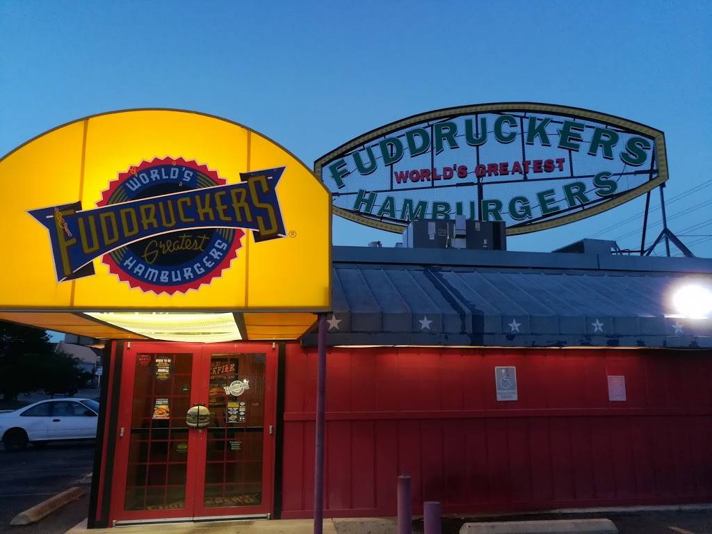 Fuddruckers | restaurant | 8602 Botts Ln, San Antonio, TX 78217, USA | 2108246703 OR +1 210-824-6703
