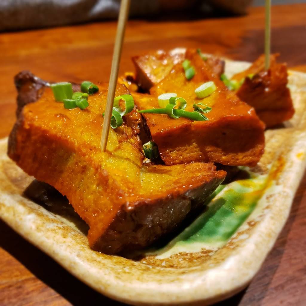 Queen & Rook Game Cafe | restaurant | 607 S 2nd St, Philadelphia, PA 19147, USA | 2159950043 OR +1 215-995-0043