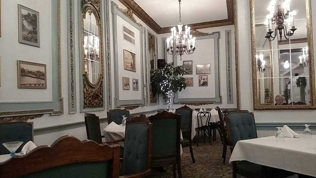 Peking Chinese and American Restaurant | restaurant | 221 Scott St, Wausau, WI 54403, USA | 7158428080 OR +1 715-842-8080