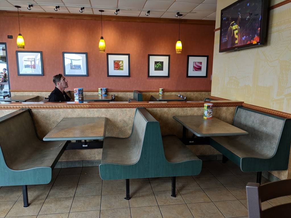 Subway Restaurants | restaurant | 2011 Allouez Ave, Allouez, WI 54301, USA | 9209650198 OR +1 920-965-0198