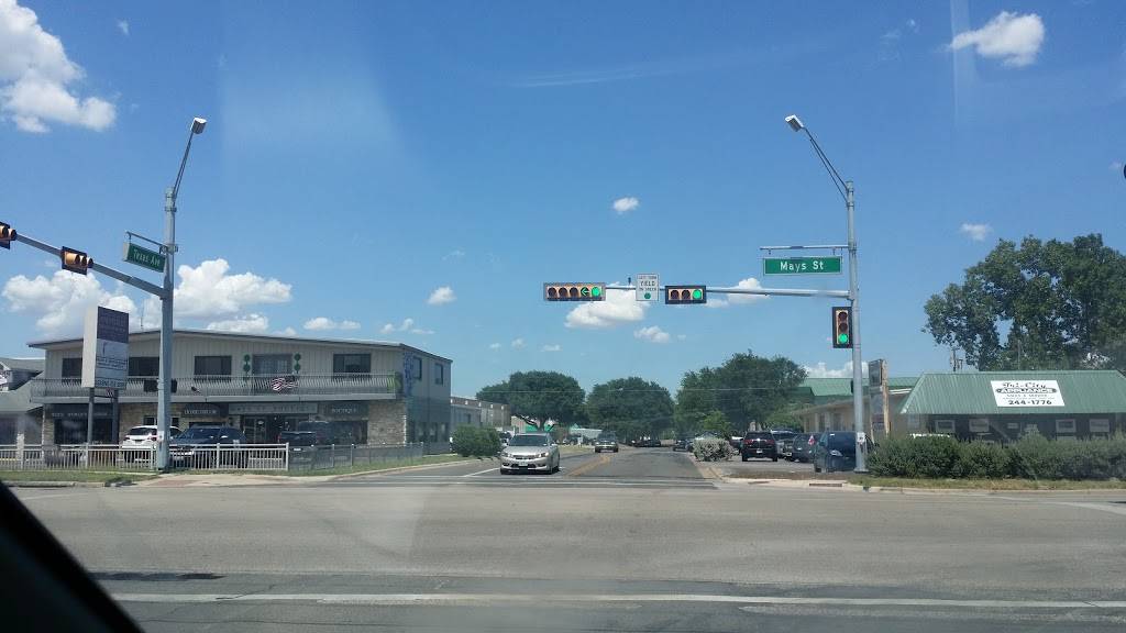 Wing Street | meal takeaway | 2000 N Mays St, Round Rock, TX 78664, USA | 5126717400 OR +1 512-671-7400