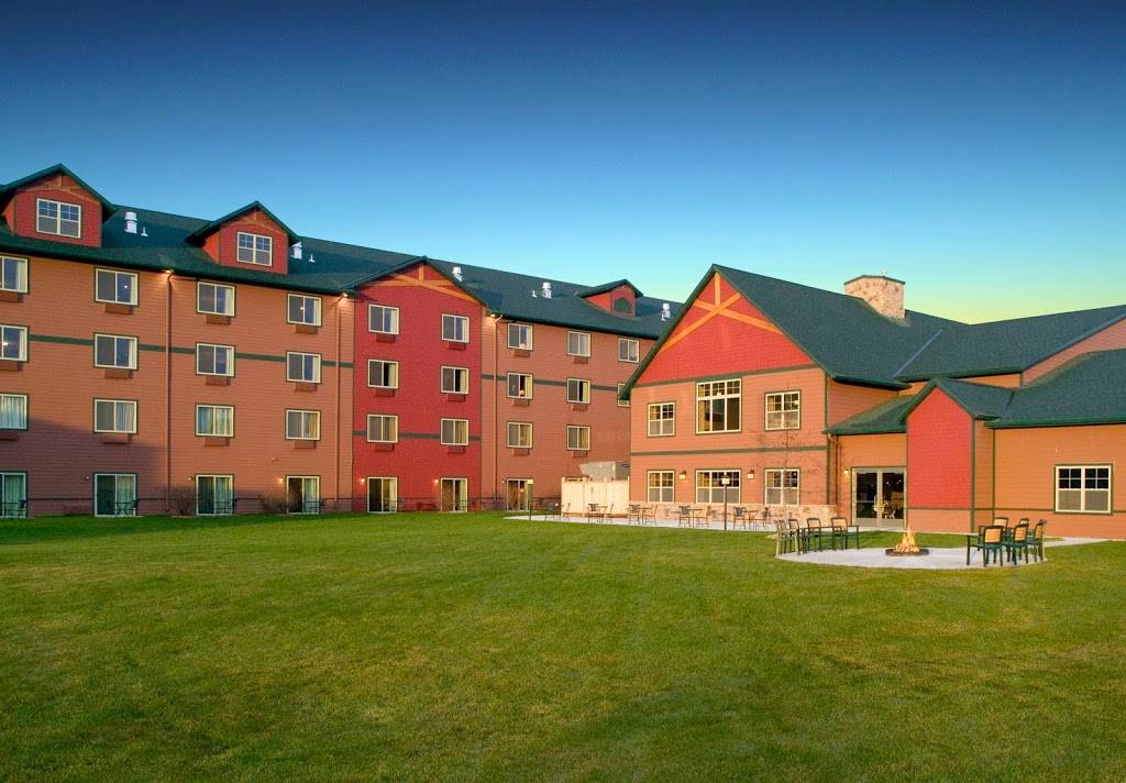 Arrowwood Lodge at Brainerd Lakes | restaurant | 6967 Lake Forest Rd, Baxter, MN 56425, USA | 2188225634 OR +1 218-822-5634