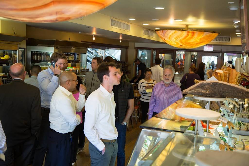 Breaking Bread | meal takeaway | 100 Drumm St, San Francisco, CA 94111, USA | 4153181800 OR +1 415-318-1800