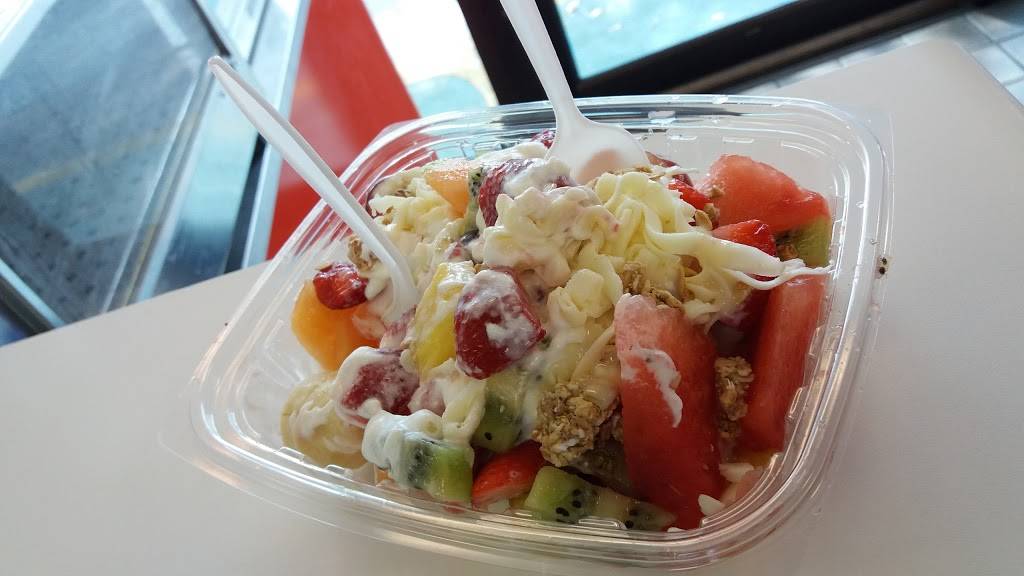 La Casita De Las Frutas | restaurant | 8219 Hanley Rd, Tampa, FL 33634, USA | 8138887591 OR +1 813-888-7591