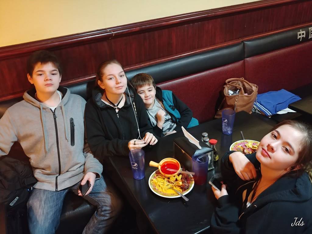 China Town Super Buffet | restaurant | 756 SW, US-40, Blue Springs, MO 64015, USA | 8162282688 OR +1 816-228-2688