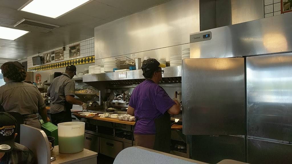 Waffle House | meal takeaway | 2635 Cong W L Dickinson Dr, Montgomery, AL 36109, USA | 3342602948 OR +1 334-260-2948