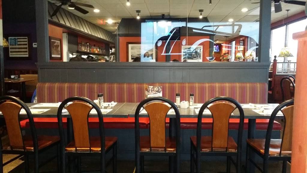 Finleys Grill & Smokehouse | restaurant | 140 E Columbia Ave, Battle Creek, MI 49015, USA | 2699683938 OR +1 269-968-3938