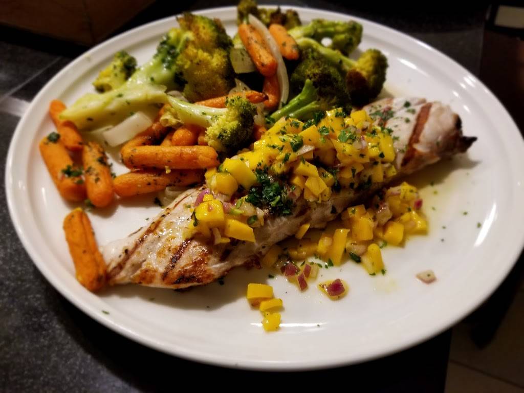 Giardinos Abington | restaurant | 497 Bedford St, Abington, MA 02351, USA | 7818783888 OR +1 781-878-3888