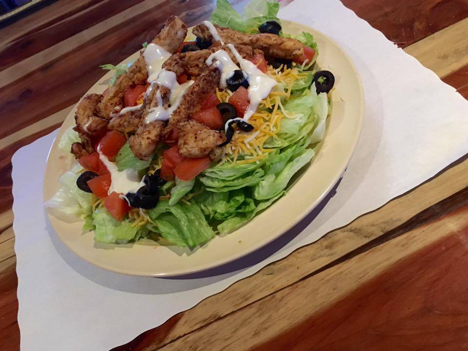 Shake Rag | restaurant | 8902 Rankin Branch Rd, Millington, TN 38053, USA | 9018765255 OR +1 901-876-5255