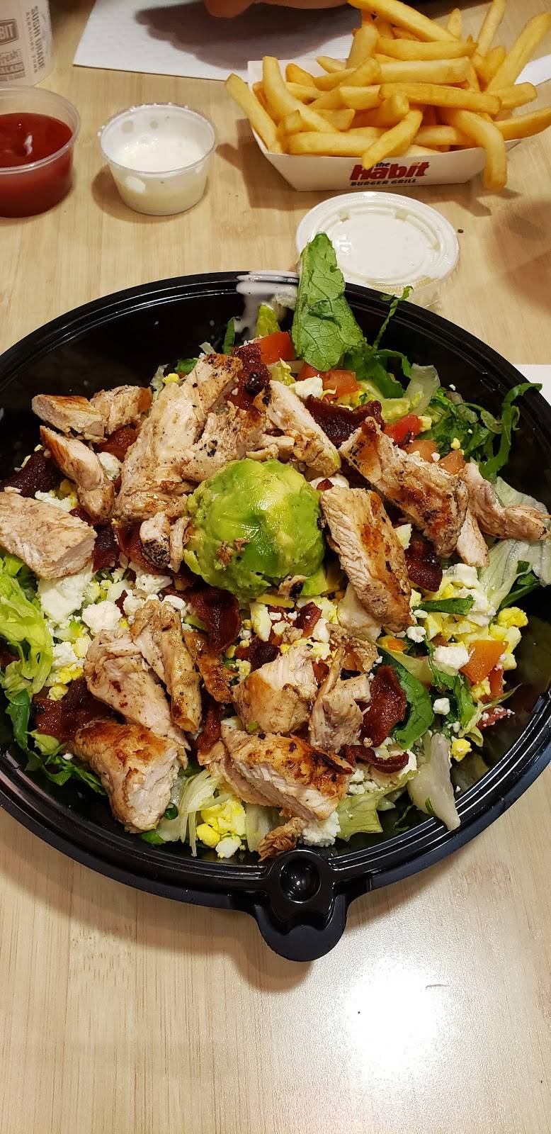 The Habit Burger Grill | meal takeaway | 1855 E Daily Dr, Camarillo, CA 93010, USA | 8054842950 OR +1 805-484-2950