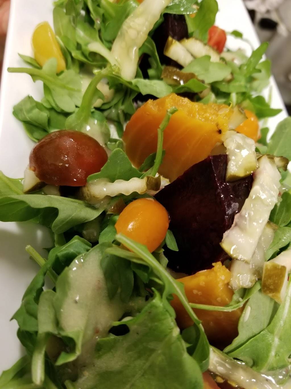 Savory Cafe and Provisions | restaurant | 1533 Fording Island Rd Ste 302, Hilton Head Island, SC 29926, USA | 8438373336 OR +1 843-837-3336