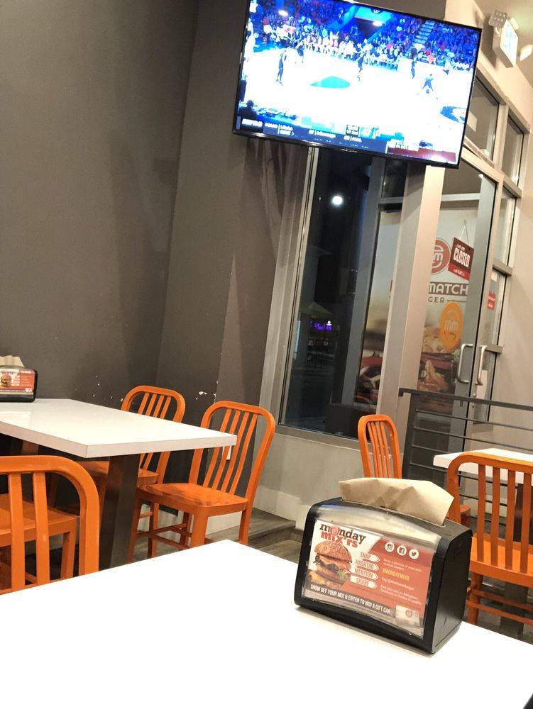 OhBella Gelato & Crepe Cafe | restaurant | 18585 Soledad Canyon Rd, Santa Clarita, CA 91351, USA | 6614249987 OR +1 661-424-9987