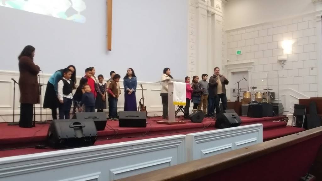 Gracielas Restaurant | restaurant | 2553 Pico Blvd, Los Angeles, CA 90006, USA | 2133834828 OR +1 213-383-4828