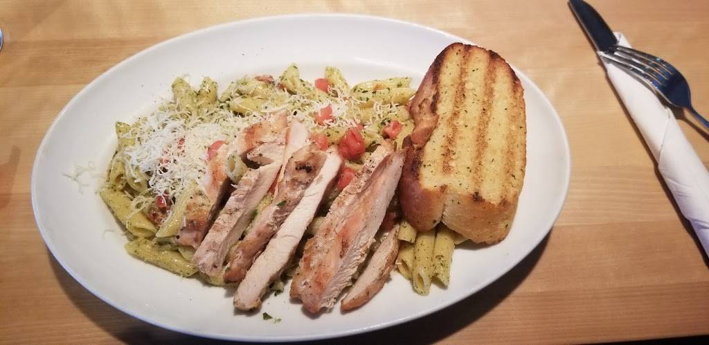 Boston Pizza | restaurant | 550 Rue Jean-Paul-Perrault, Sherbrooke, QC J1L 3A6, Canada | 8195650606 OR +1 819-565-0606