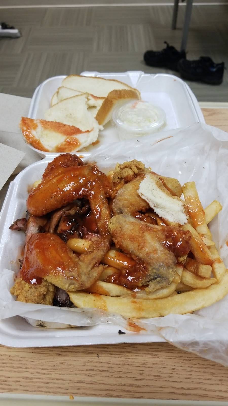 Chicago Pit Stop BBQ | restaurant | 402 W 14th St, Chicago Heights, IL 60411, USA | 7087545010 OR +1 708-754-5010