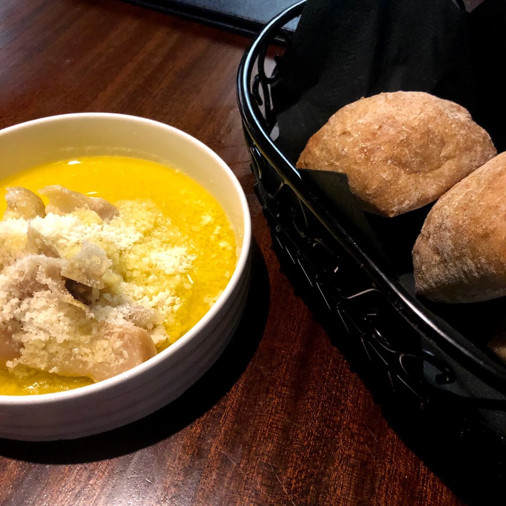 Winfields | restaurant | 214 Corn Neck Rd A, New Shoreham, RI 02807, USA | 4014665856 OR +1 401-466-5856