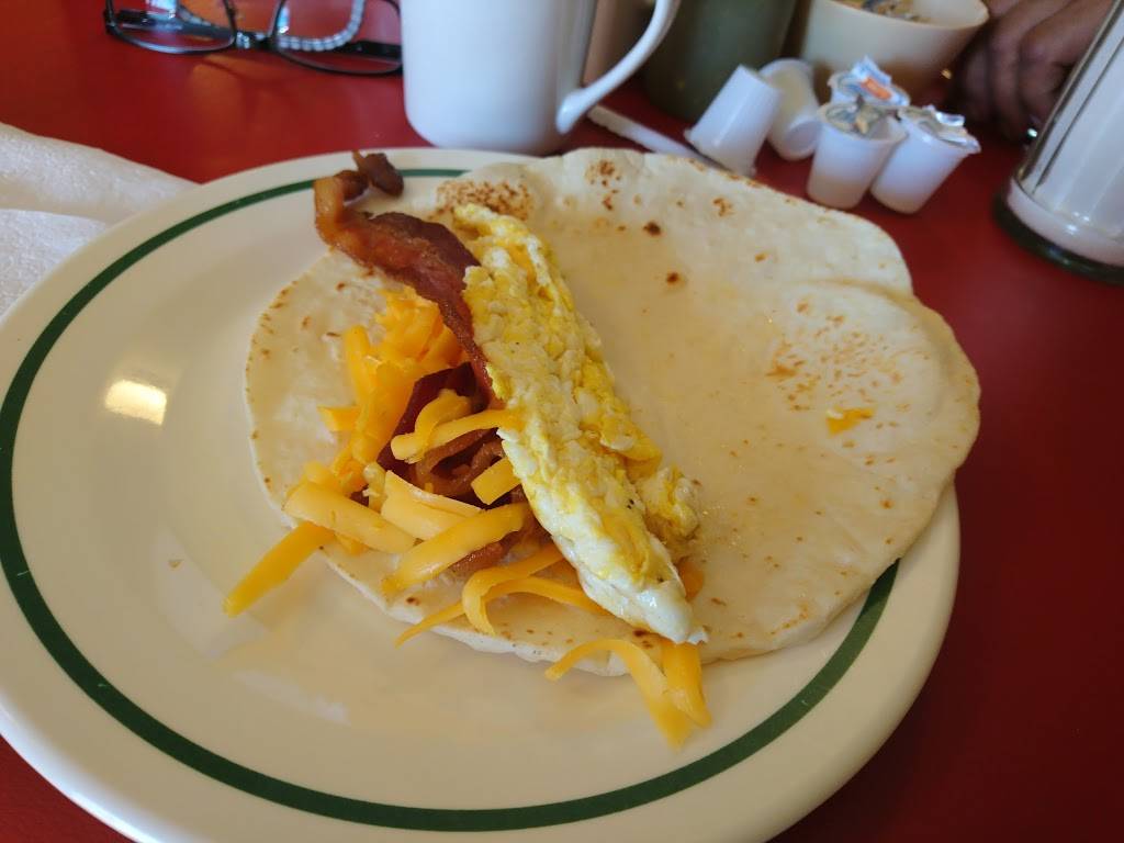 Julios Cafe #2 | restaurant | 2007 Frio City Rd, San Antonio, TX 78226, USA | 2109213002 OR +1 210-921-3002