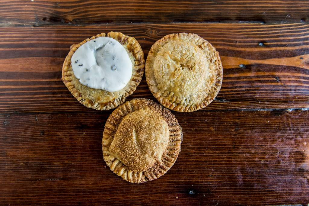 The Pie Hole | bakery | 658 Americana Way, Glendale, CA 91210, USA | 8189455249 OR +1 818-945-5249