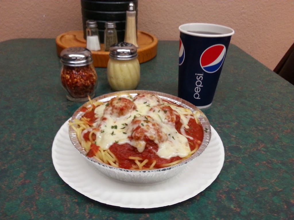 Vinnies New York Chefs Pizzeria | restaurant | 516 East, AZ-89A Ste. 101, Cottonwood, AZ 86326, USA | 9286463333 OR +1 928-646-3333