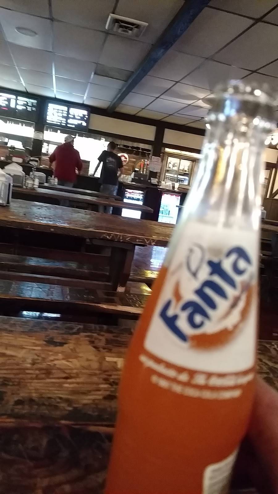 Ye Olde Pizza Pub | restaurant | 2528 NY-12B, Hamilton, NY 13346, USA | 3158241800 OR +1 315-824-1800