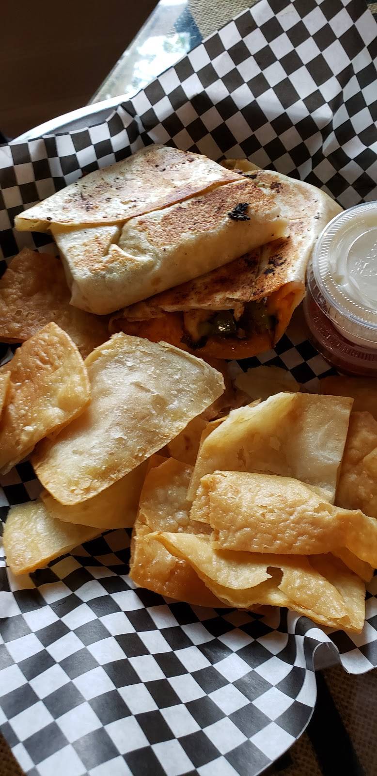 Rosalies Roadhouse | restaurant | 417 W Chicago St, Jonesville, MI 49250, USA | 5178492120 OR +1 517-849-2120