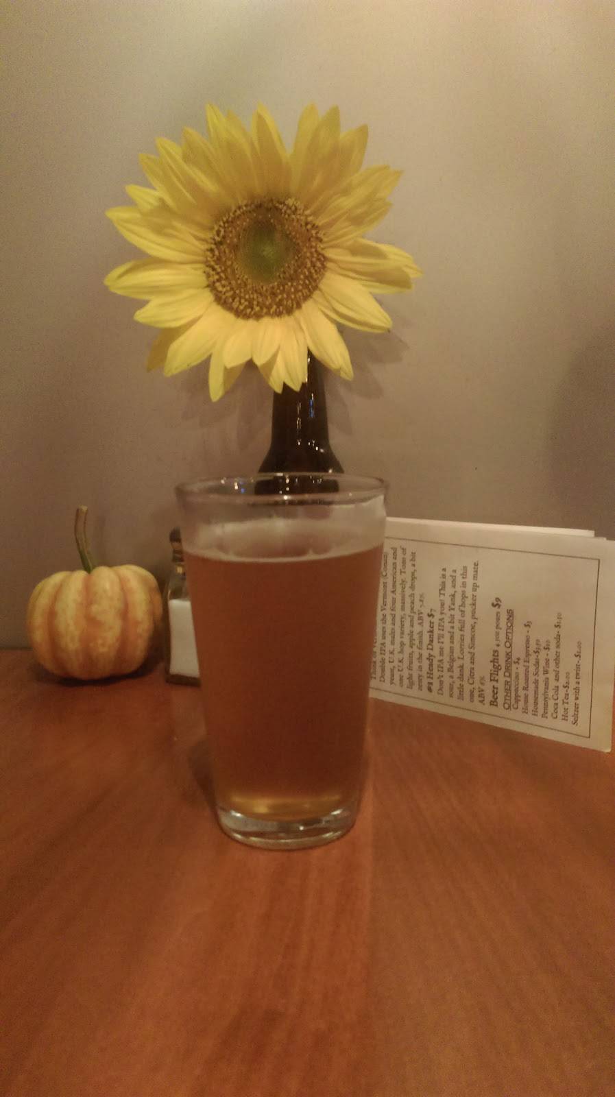 Kennett Brewing Company | restaurant | 109 S Broad St #2, Kennett Square, PA 19348, USA | 6104440440 OR +1 610-444-0440