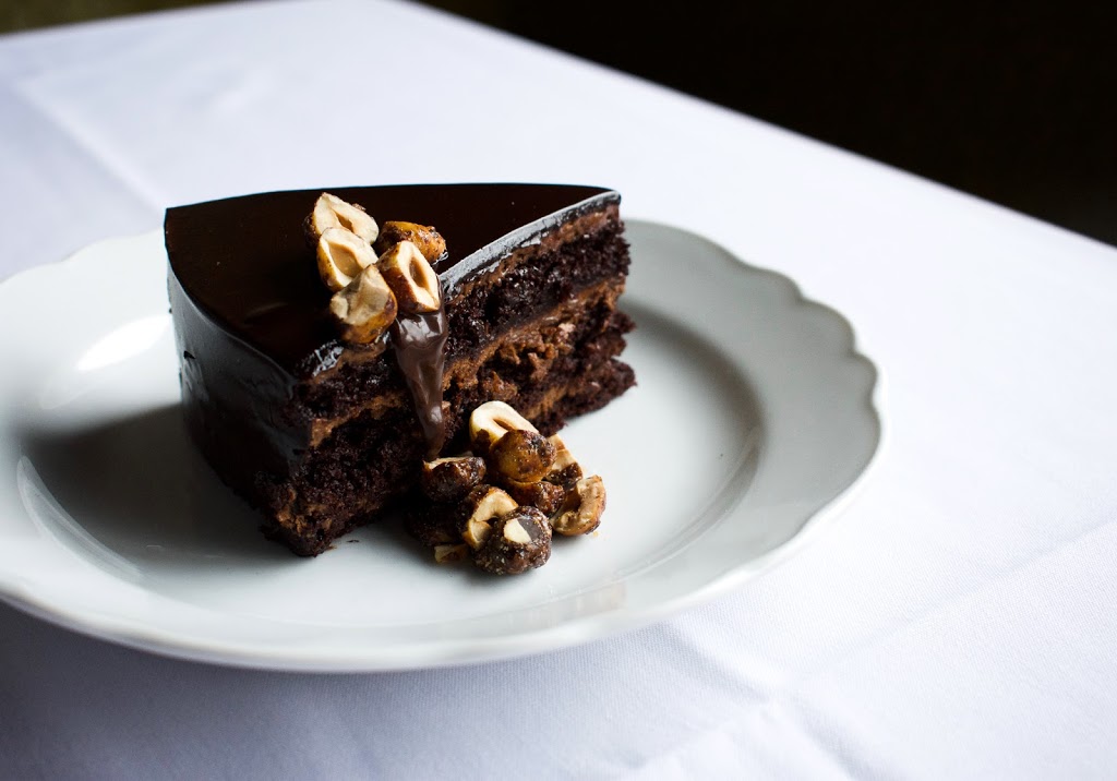 Formentos | restaurant | 925 W Randolph St, Chicago, IL 60607, USA | 3126907295 OR +1 312-690-7295