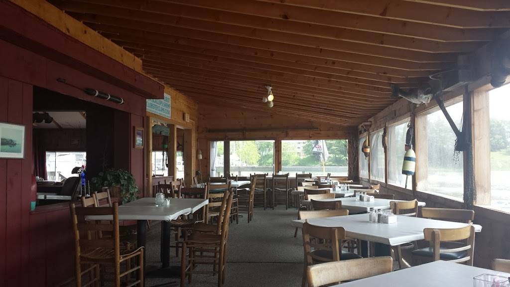 Schooner Landing | restaurant | 40 Main St, Damariscotta, ME 04543, USA | 2075637447 OR +1 207-563-7447