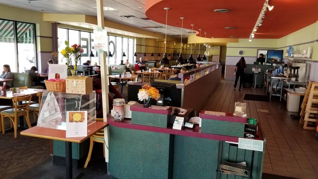 Leenies Cafe Longmont | cafe | 800 S Hover St, Longmont, CO 80501, USA | 3037764195 OR +1 303-776-4195