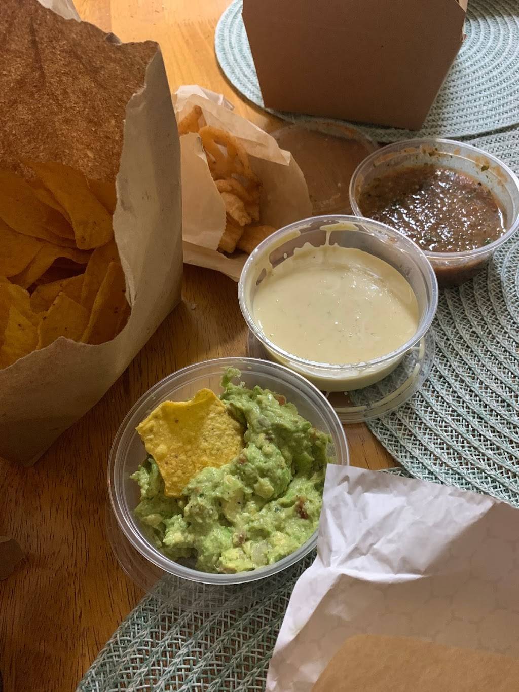 Crunchwerks | restaurant | 2216 Summit St, Columbus, OH 43201, USA | 6144202221 OR +1 614-420-2221