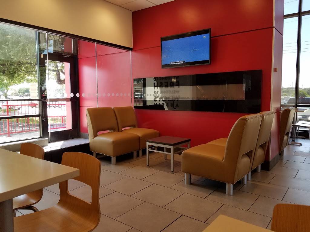 Wendys | restaurant | 12421 N Mopac Expy, Austin, TX 78758, USA | 5125962572 OR +1 512-596-2572