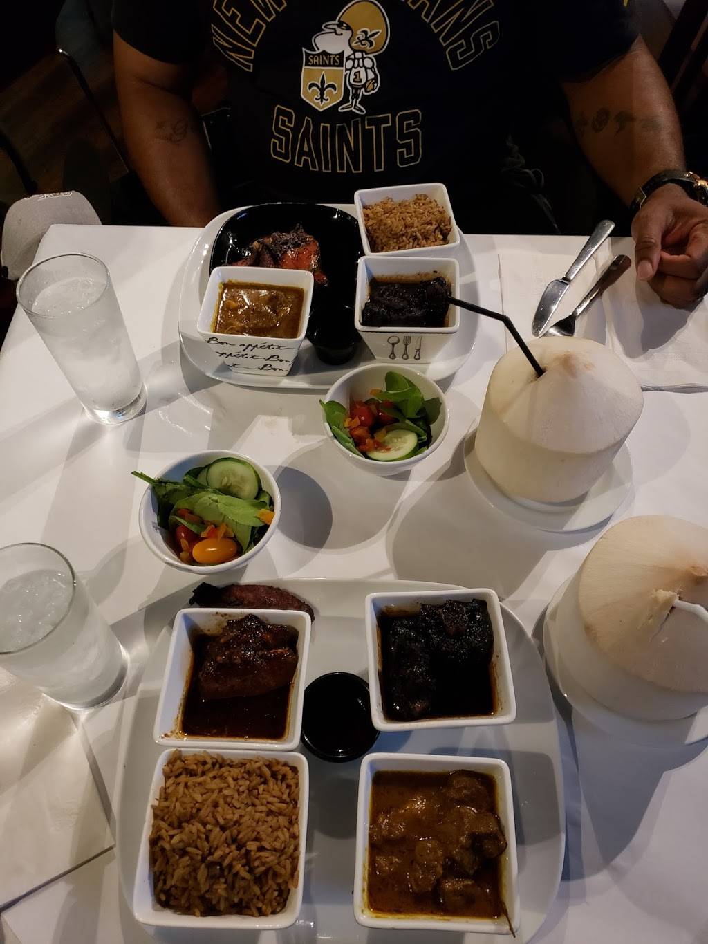 Yah Mon | restaurant | 301 W Platt St unit c, Tampa, FL 33606, USA | 8136055800 OR +1 813-605-5800