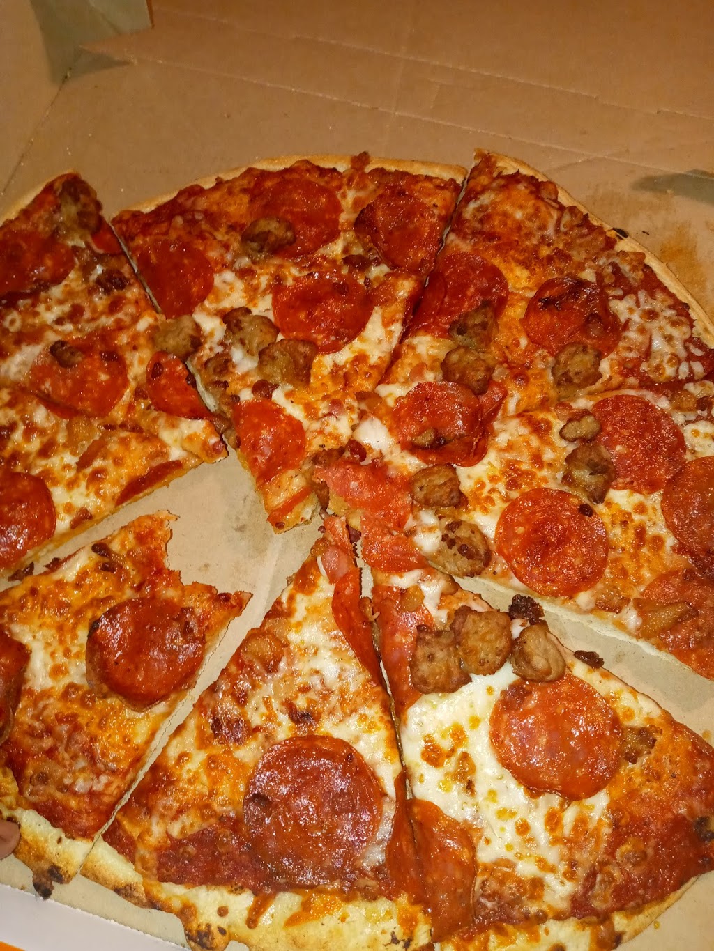 Little Caesars Pizza | meal delivery | 2852 Dauphin Island Pkwy, Mobile, AL 36605, USA | 2514766382 OR +1 251-476-6382
