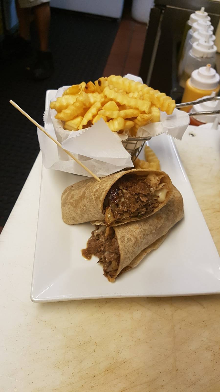 Avenue Steak House: ASH Bar & Grill | restaurant | 140 Bloomfield Ave, Bloomfield, NJ 07003, USA | 9734290695 OR +1 973-429-0695