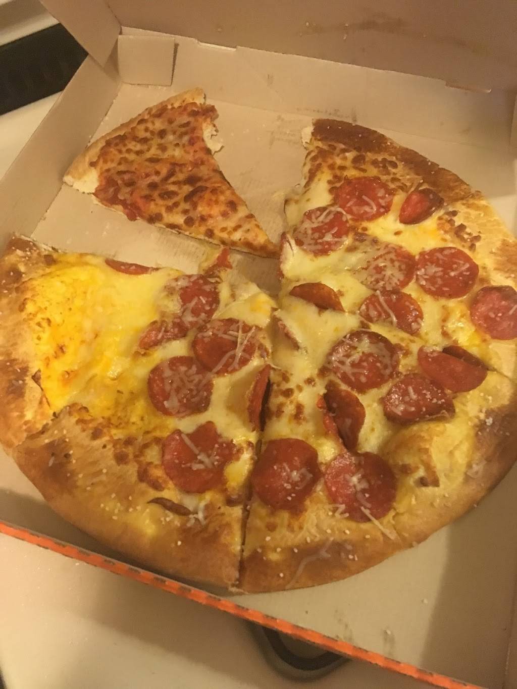 Little Caesars Pizza | meal takeaway | 6585-B Commerce Blvd, Rohnert Park, CA 94928, USA | 7075860696 OR +1 707-586-0696