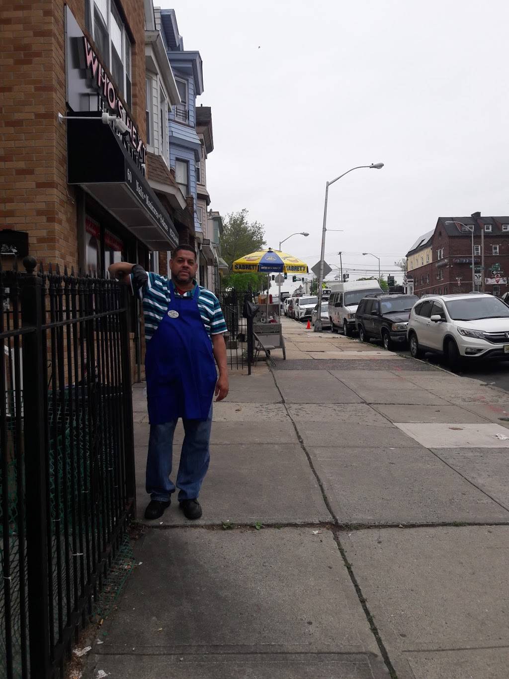 FRANKS-ARE-US | restaurant | 62 Park Ave, Newark, NJ 07104, USA | 9172935961 OR +1 917-293-5961