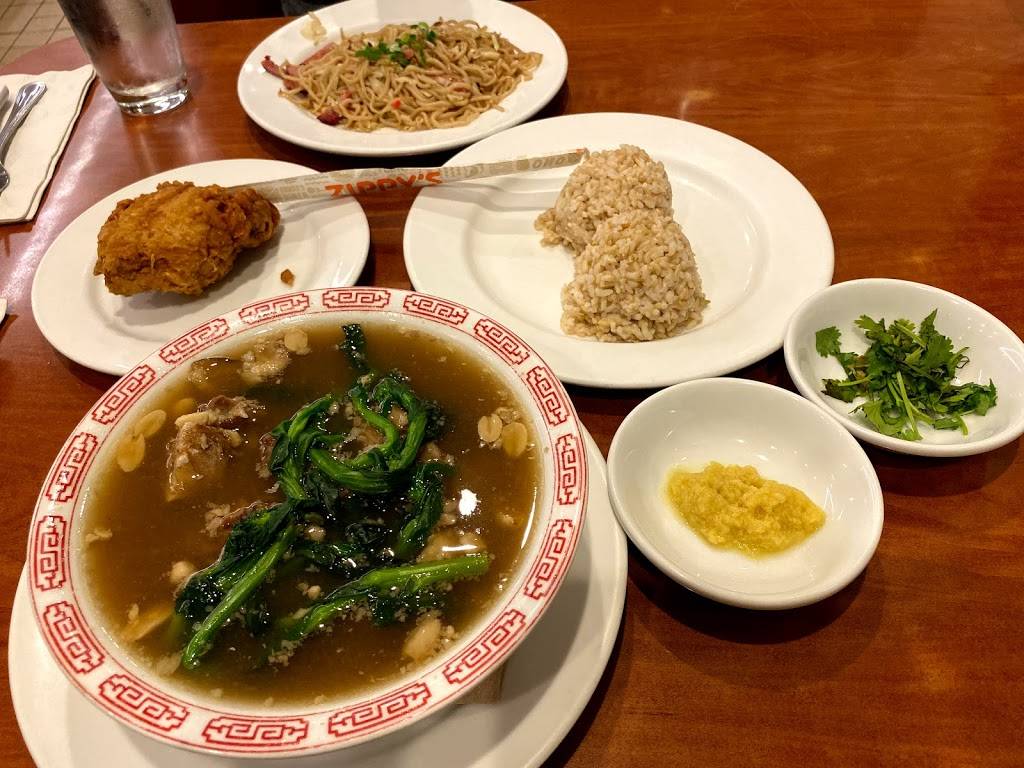 Zippys Kailua | restaurant | 44 Oneawa St, Kailua, HI 96734, USA | 8082663780 OR +1 808-266-3780