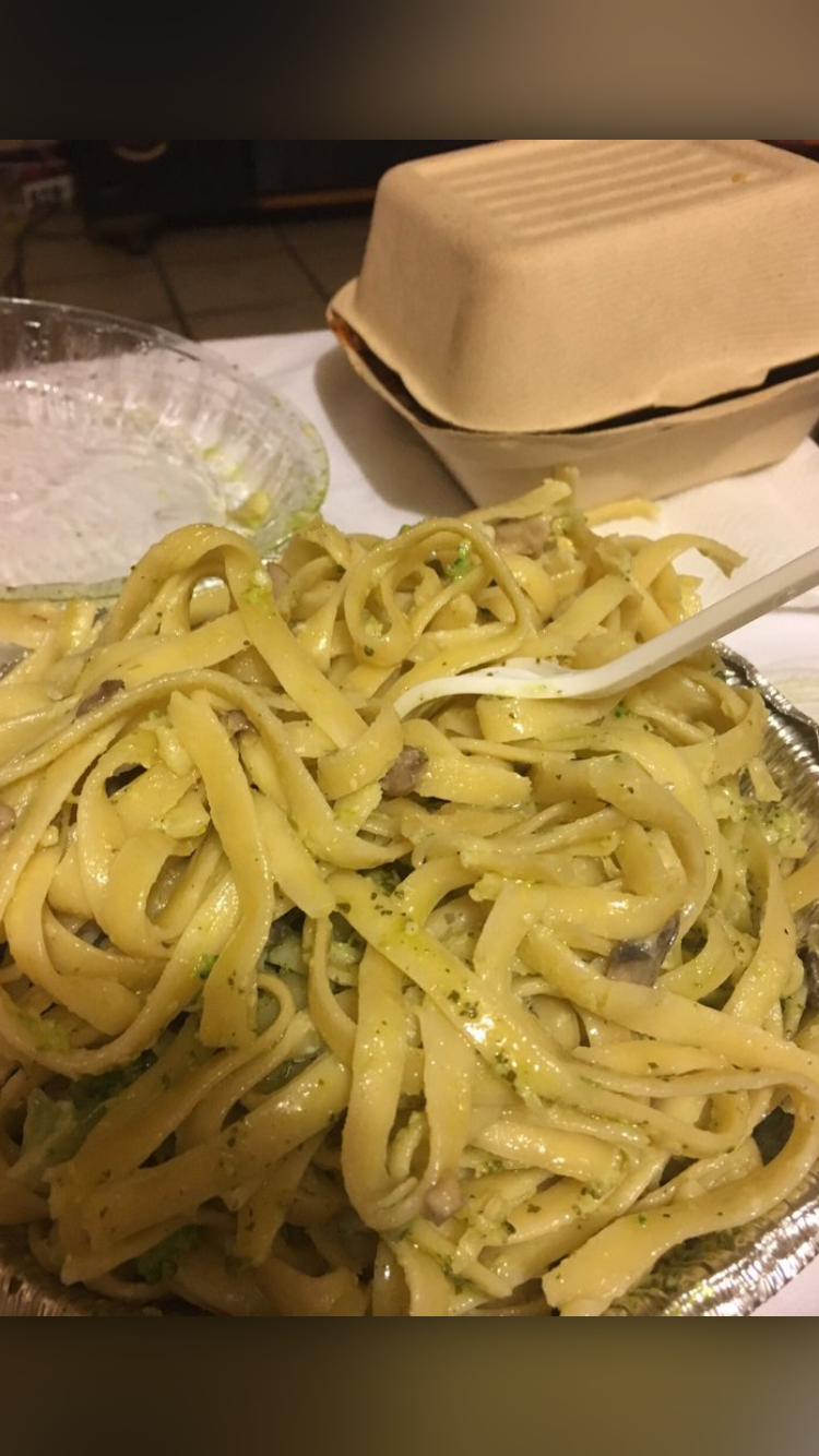 Nicks Pizza | restaurant | 13318 Victory Blvd, Van Nuys, CA 91401, USA | 8189099004 OR +1 818-909-9004