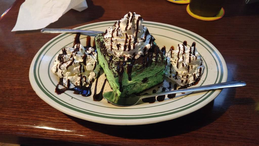 Tullys Good Times Cheektowaga | restaurant | 1449 French Rd, Depew, NY 14043, USA | 7166680111 OR +1 716-668-0111