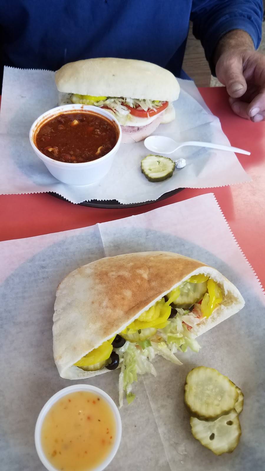 Juniors Famous Sandwiches | restaurant | 9347 Main St N, Jacksonville, FL 32218, USA | 9047512816 OR +1 904-751-2816