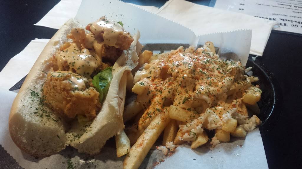 Cheers @ The Big Chair | restaurant | 2122 Martin Luther King Jr Ave SE, Washington, DC 20020, USA | 2026783738 OR +1 202-678-3738