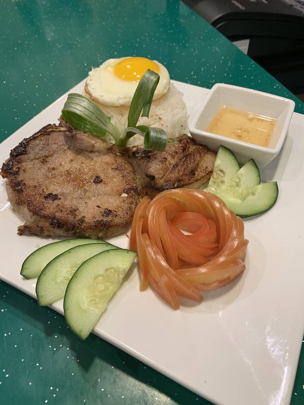 Pho Bowl | restaurant | 524 W Broad St, Bethlehem, PA 18018, USA | 6104194484 OR +1 610-419-4484