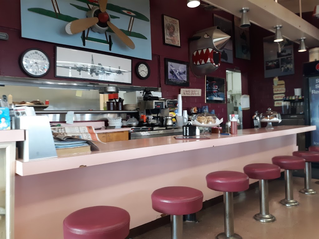 Susies Skyway Restaurant | restaurant | 6500 Mac Curdy Dr, Prescott, AZ 86301, USA | 9284456971 OR +1 928-445-6971