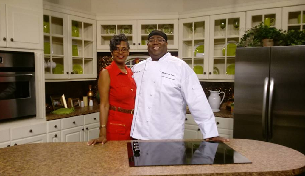 Something Fishy | restaurant | 2107 E Semoran Blvd a, Apopka, FL 32703, USA | 4077034850 OR +1 407-703-4850