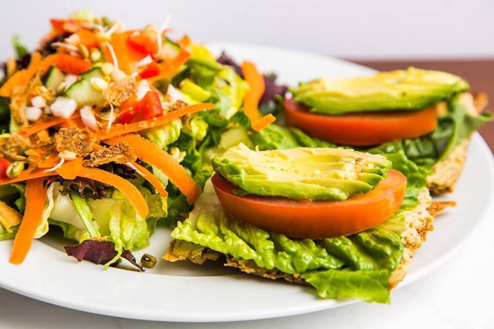 Veggos Green Cuisine | restaurant | 23615 El Toro Rd Q, Lake Forest, CA 92630, USA | 9493053593 OR +1 949-305-3593