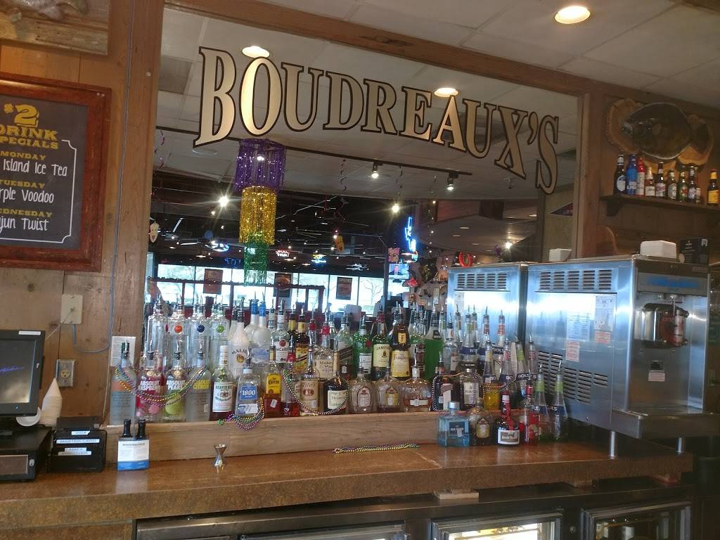 Boudreauxs Cajun Kitchen | restaurant | 5475 W Loop S, Houston, TX 77081, USA | 7138382200 OR +1 713-838-2200
