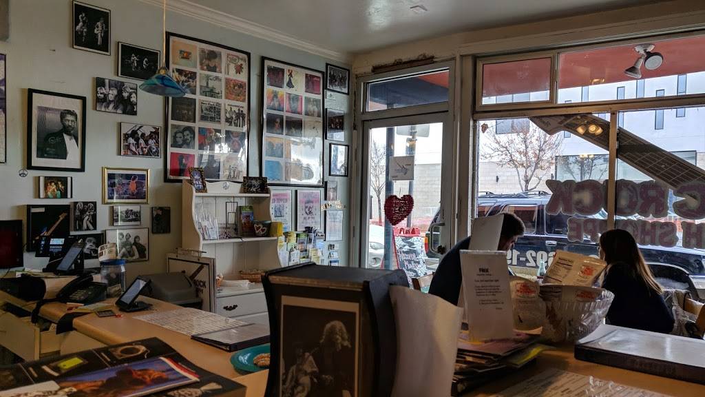 Classic Rock Sandwich Shoppe | restaurant | 3042 North Park Way, San Diego, CA 92104, USA | 6196921969 OR +1 619-692-1969